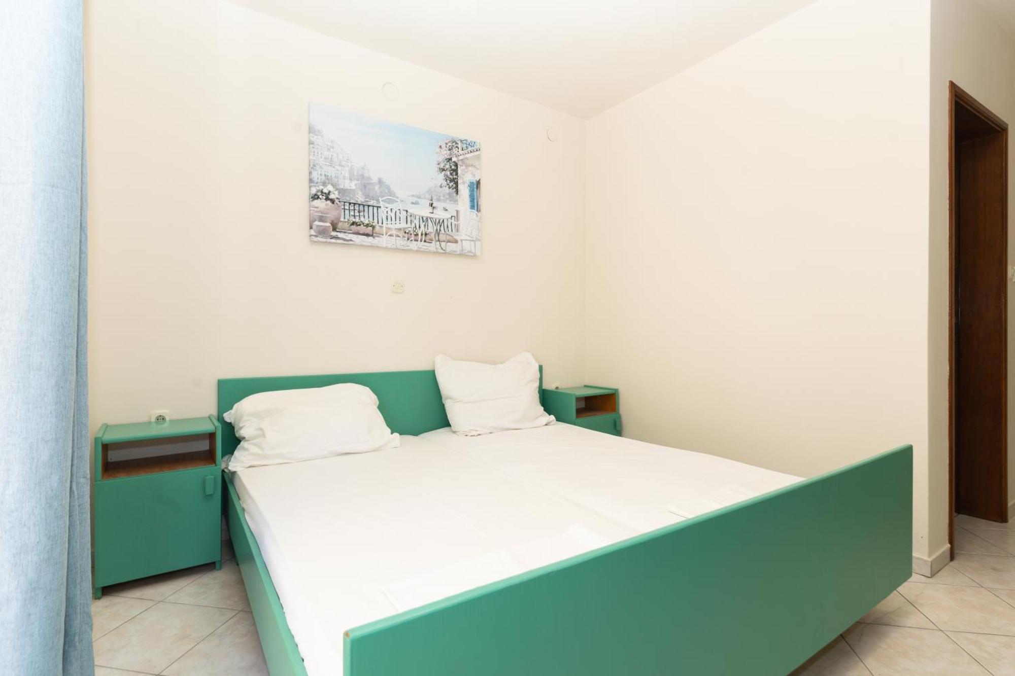 Villa Barbara Oasis Central Suite With Terrace Novalja Exterior photo